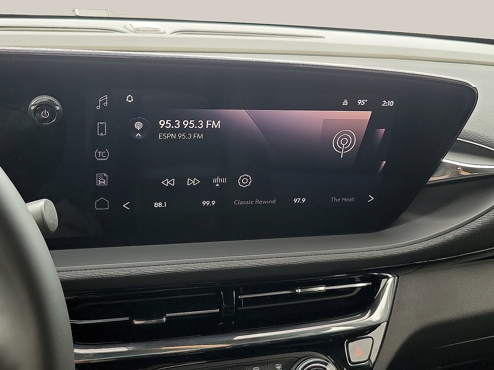 2025 Buick Envista FWD 4dr Sport Touring