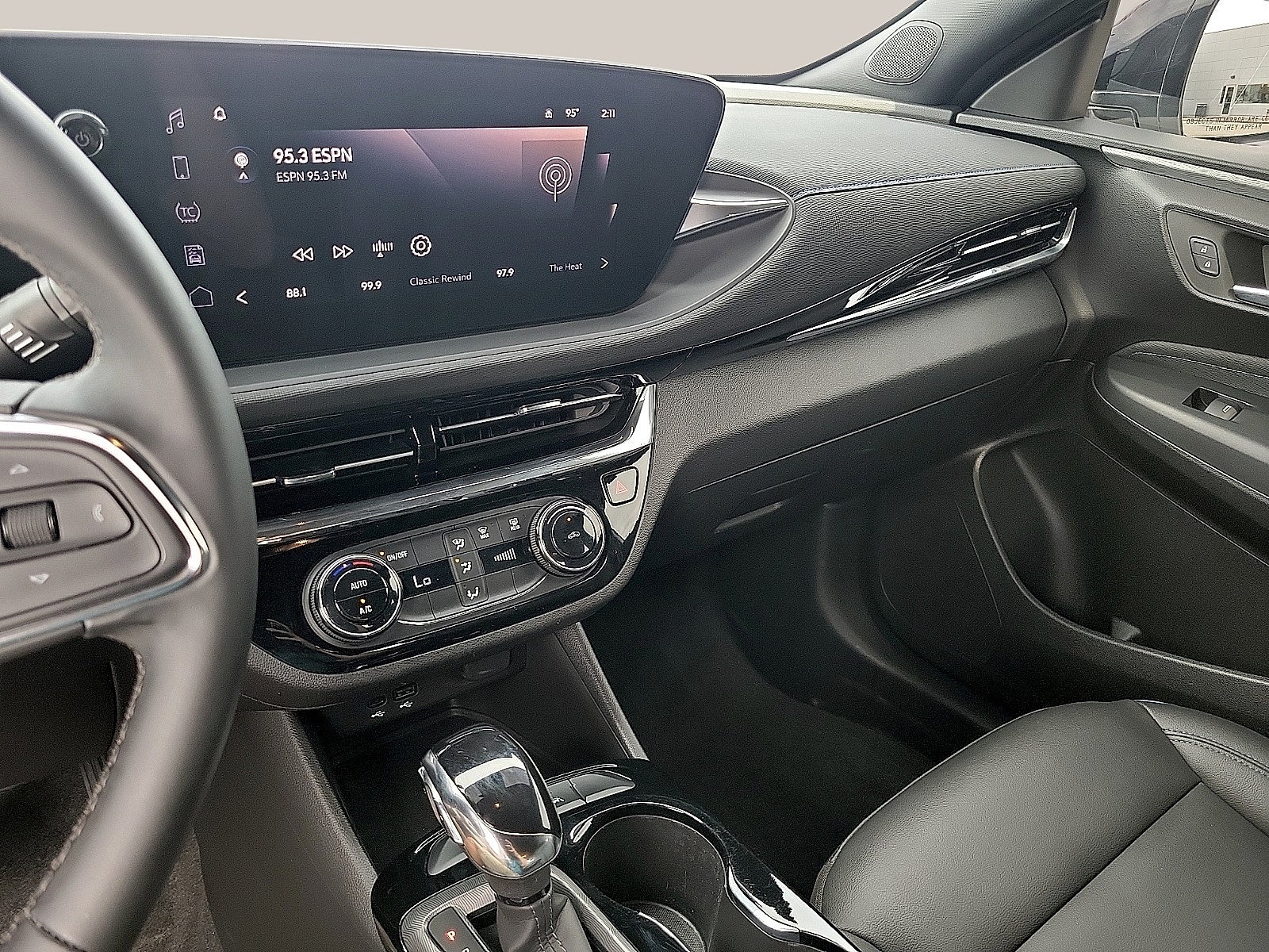 2025 Buick Envista FWD 4dr Sport Touring