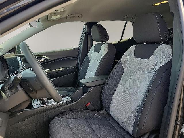 2025 Chevrolet Trax FWD 4dr LS