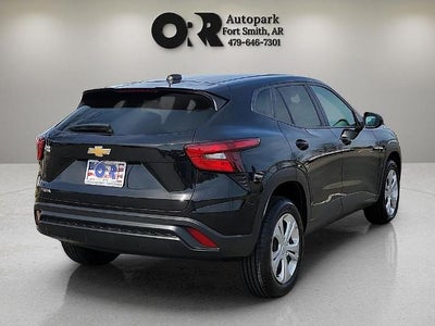 2025 Chevrolet Trax FWD 4dr LS