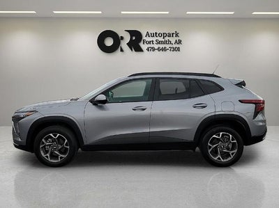 2025 Chevrolet Trax FWD 4dr LT