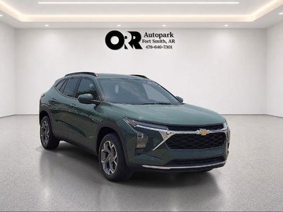 2025 Chevrolet Trax FWD 4dr LT