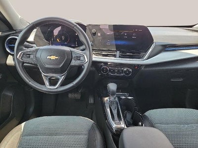 2025 Chevrolet Trax FWD 4dr LT