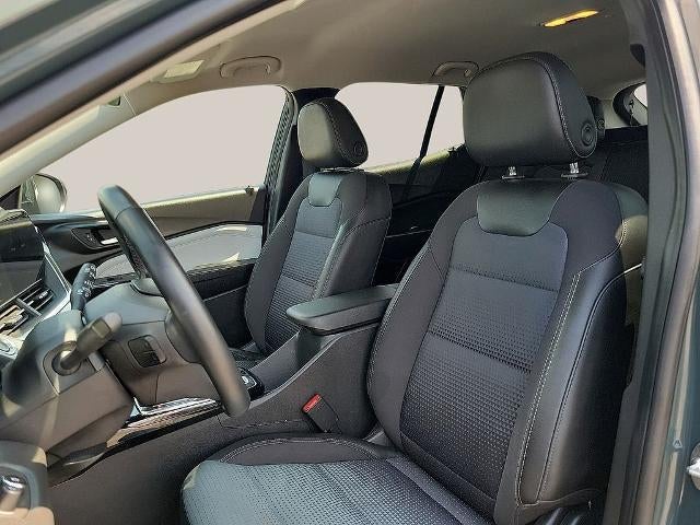 2025 Chevrolet Trax FWD 4dr LT