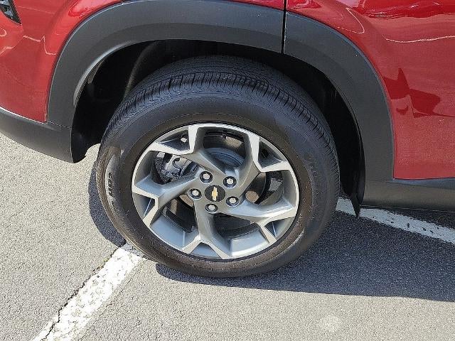 2025 Chevrolet Trax FWD 4dr LT