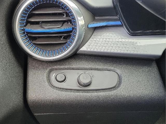 2025 Chevrolet Trax FWD 4dr LT