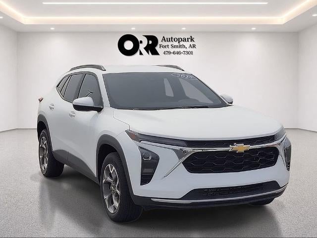 2025 Chevrolet Trax FWD 4dr LT
