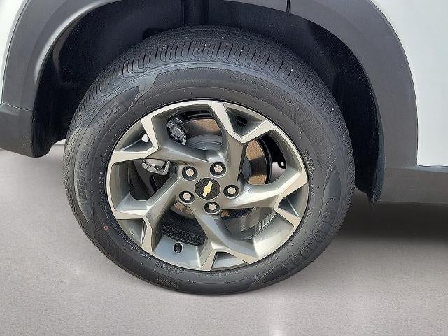 2025 Chevrolet Trax FWD 4dr LT