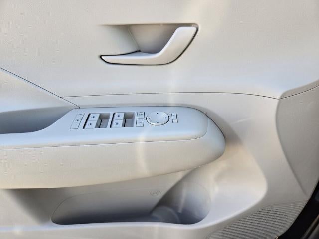 2024 Hyundai KONA SEL FWD