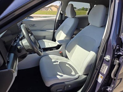2024 Hyundai KONA SEL FWD