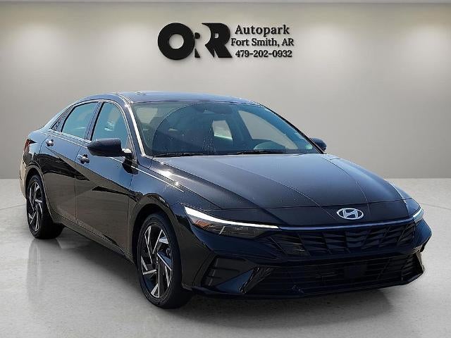 2025 Hyundai ELANTRA SEL Convenience IVT