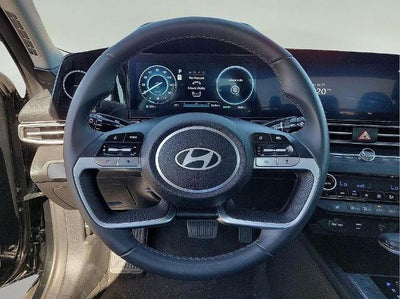 2025 Hyundai ELANTRA SEL Convenience IVT