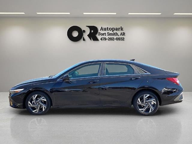 2025 Hyundai ELANTRA SEL Convenience IVT