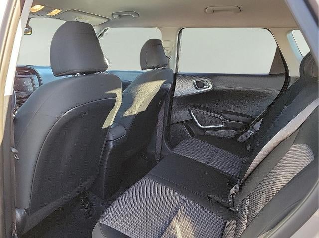 2024 Kia Soul LX IVT