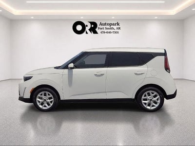 2024 Kia Soul LX IVT