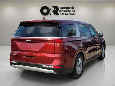 2024 Kia Carnival LX FWD