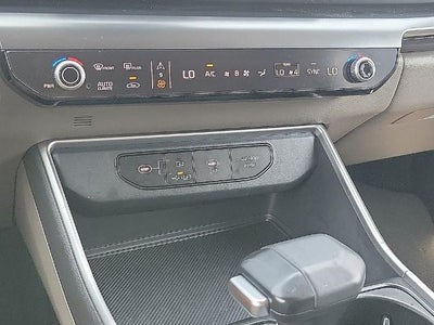 2025 Kia Carnival LXS FWD