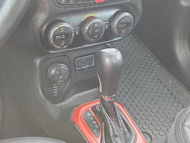 2016 Jeep Renegade 4WD 4dr Trailhawk