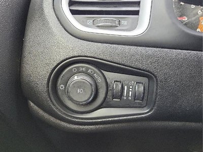 2019 Jeep Renegade Latitude FWD