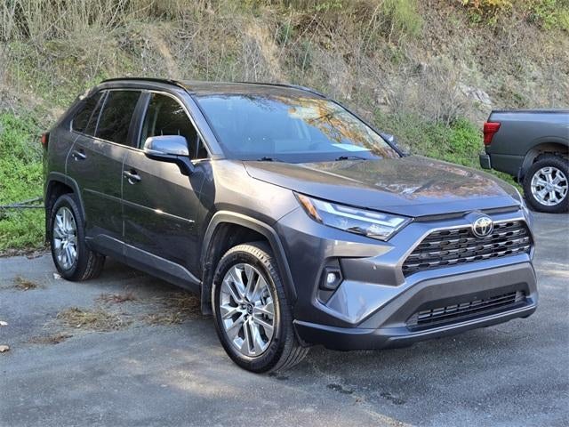 2024 Toyota RAV4 XLE Premium FWD (Natl)