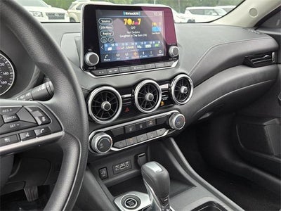 2024 Nissan Sentra SV CVT