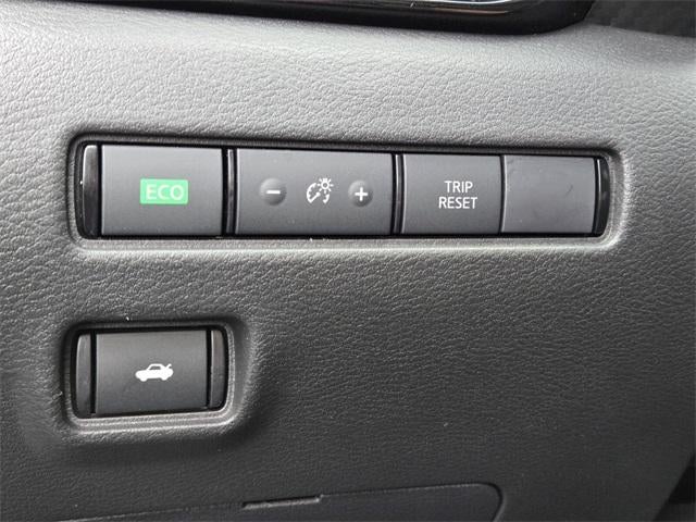 2024 Nissan Sentra SV CVT