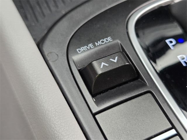 2025 Hyundai KONA SEL FWD