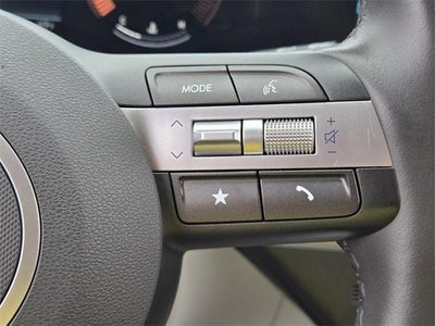 2025 Hyundai KONA SEL FWD