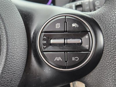 2024 Kia Soul LX IVT