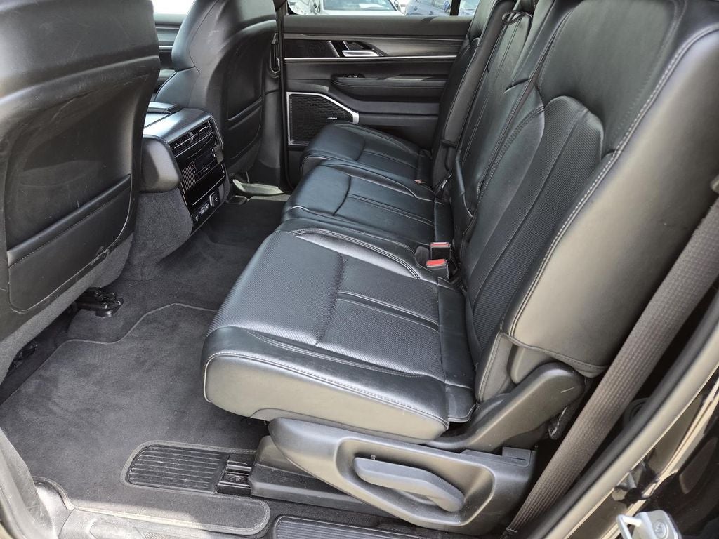 2023 Jeep Wagoneer L Series II