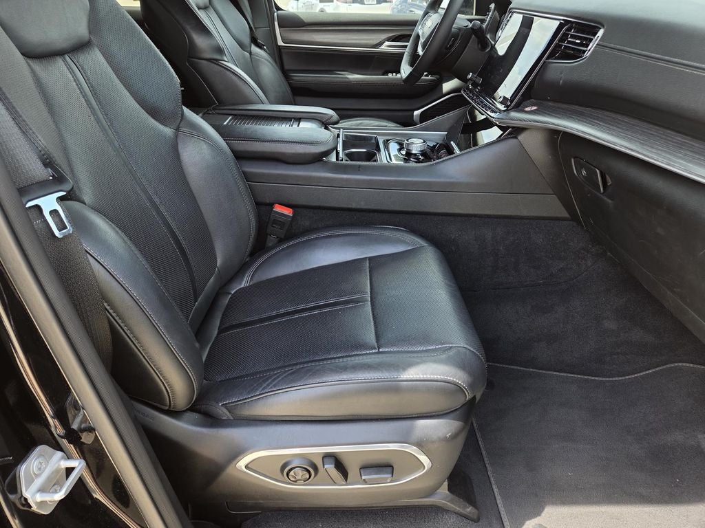 2023 Jeep Wagoneer L Series II