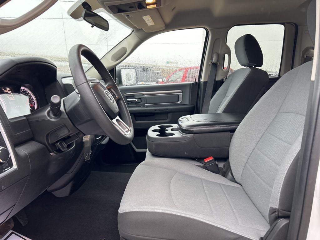 2024 RAM 1500 Classic SLT