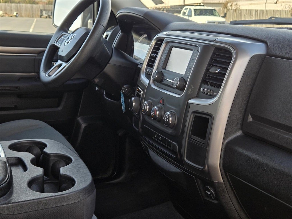 2024 RAM 1500 Classic SLT