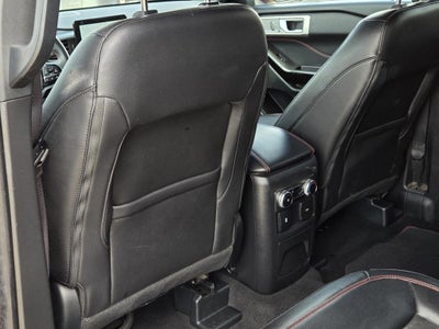 2024 Ford Explorer ST-Line