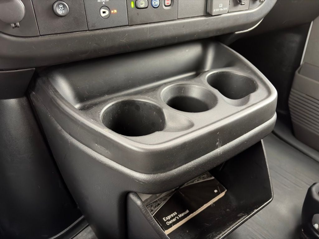 2023 Chevrolet Express 3500 LS Passenger
