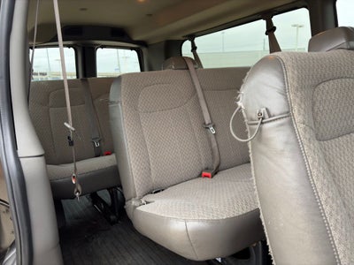 2024 Chevrolet Express 3500 LT Passenger
