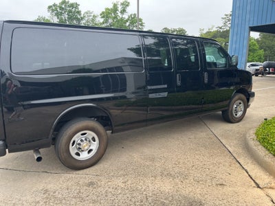 2024 Chevrolet Express 3500 LT Passenger