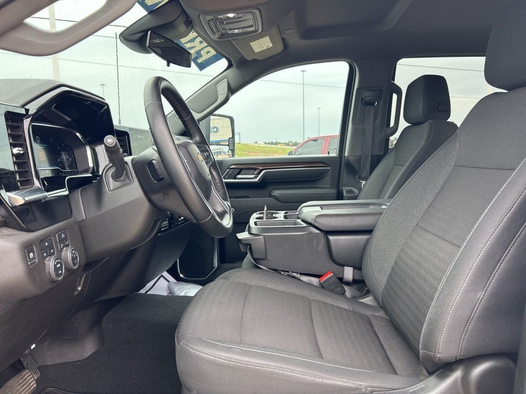 2025 Chevrolet Silverado 2500HD LT