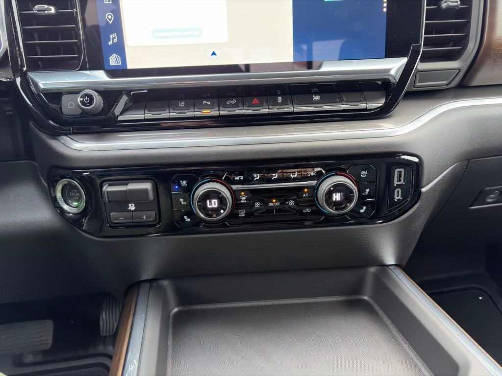 2025 Chevrolet Silverado 3500HD High Country
