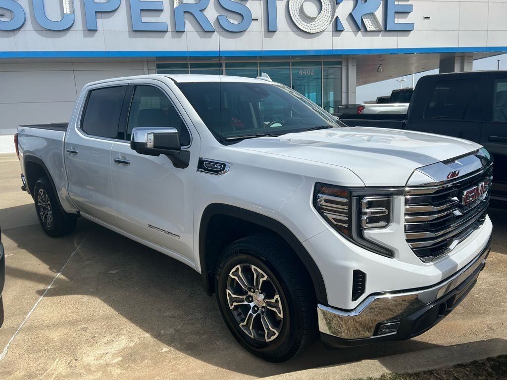2025 GMC Sierra 1500 SLT