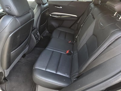 2022 Cadillac XT4 Premium Luxury