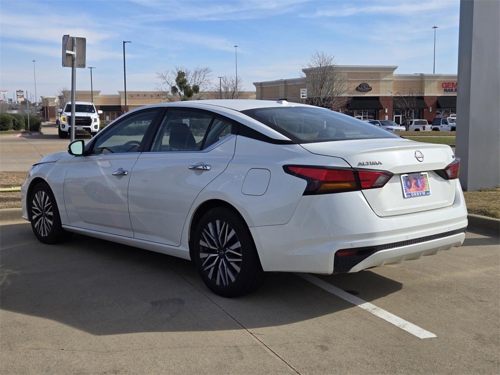 2023 Nissan Altima 2.5 SV