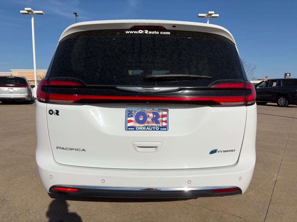 2023 Chrysler Pacifica Hybrid Limited