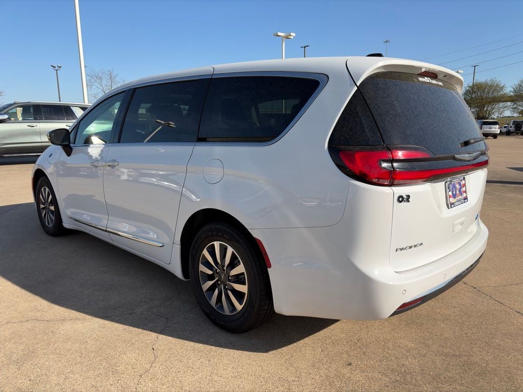 2023 Chrysler Pacifica Hybrid Limited