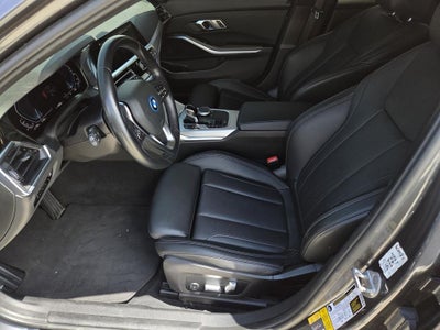 2022 BMW 3 Series 330e iPerformance