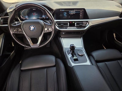 2022 BMW 3 Series 330e iPerformance