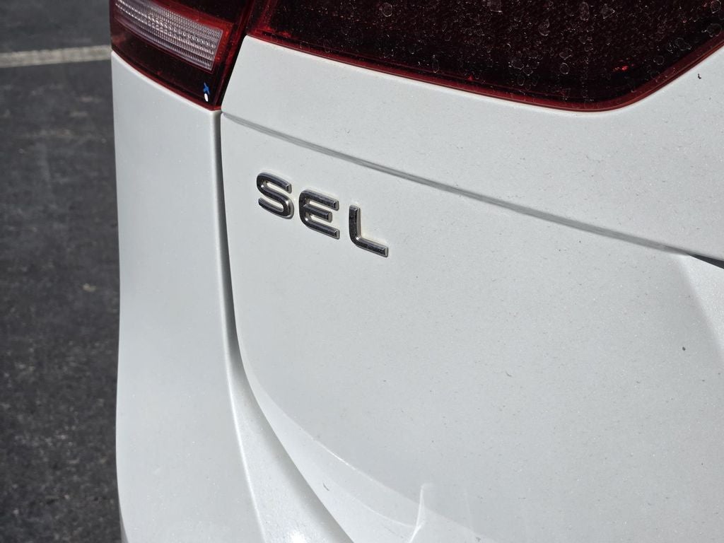 2023 Volkswagen Tiguan 2.0T SEL R-Line