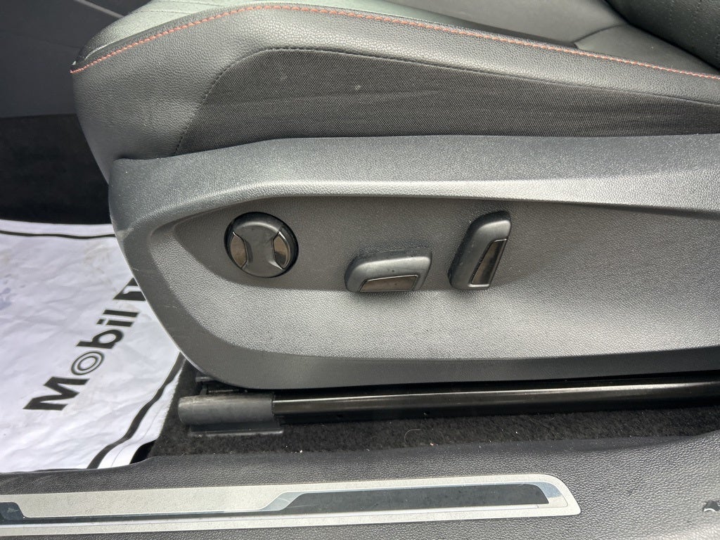 2024 Volkswagen Tiguan 2.0T Wolfsburg Edition