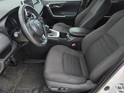 2023 Toyota RAV4 Hybrid SE