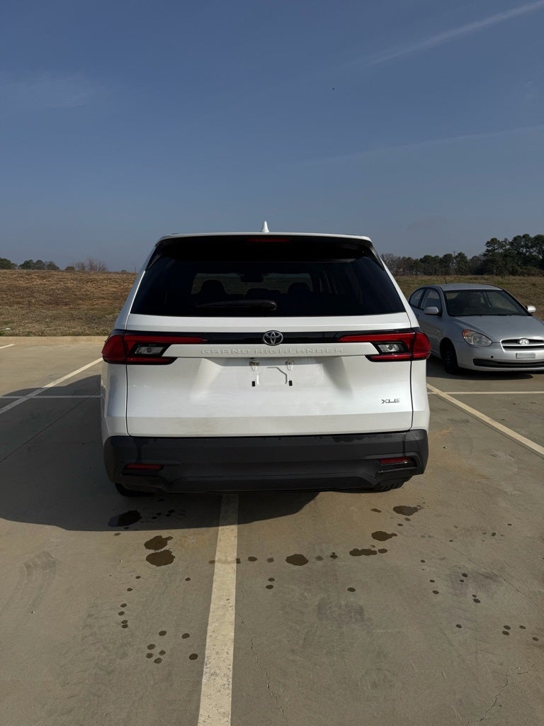 2024 Toyota Grand Highlander XLE